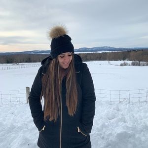 Meet your Posher, Sabrina